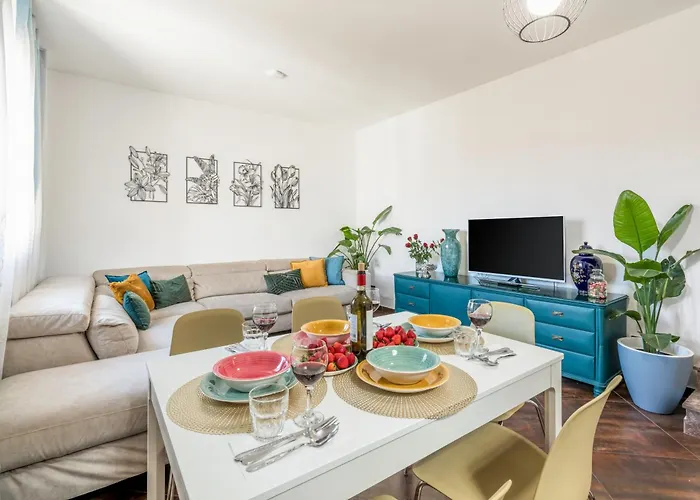 Florence Giannotti Home